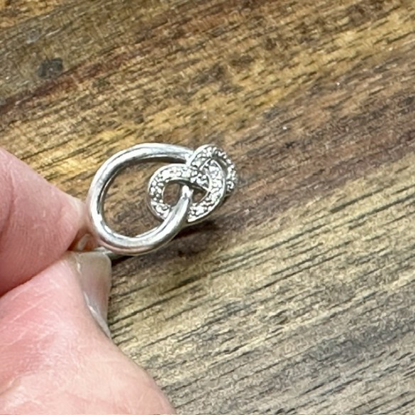 Silver Ring 4